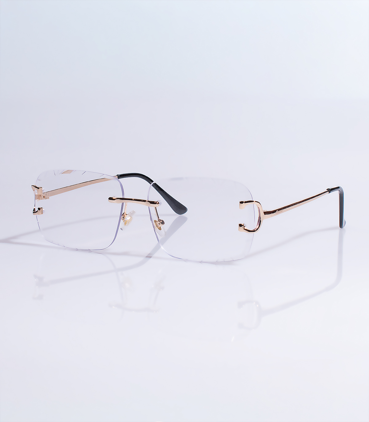 monture-transparant-soft-gold-front-sunglass-model12-1200x1372 Monture Clear Gold Zonnebril - Afbeelding 1